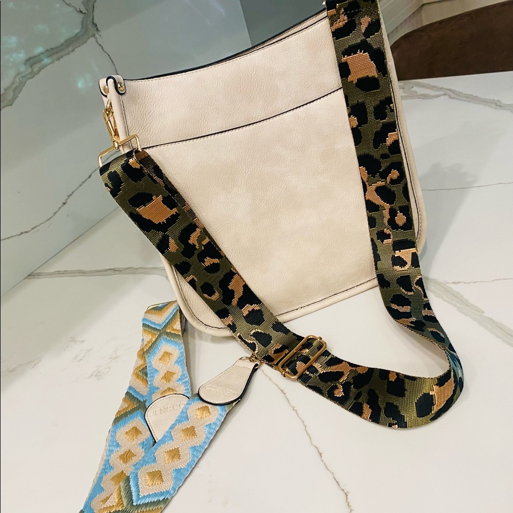 Vegan leather crossbody NEW bag!!